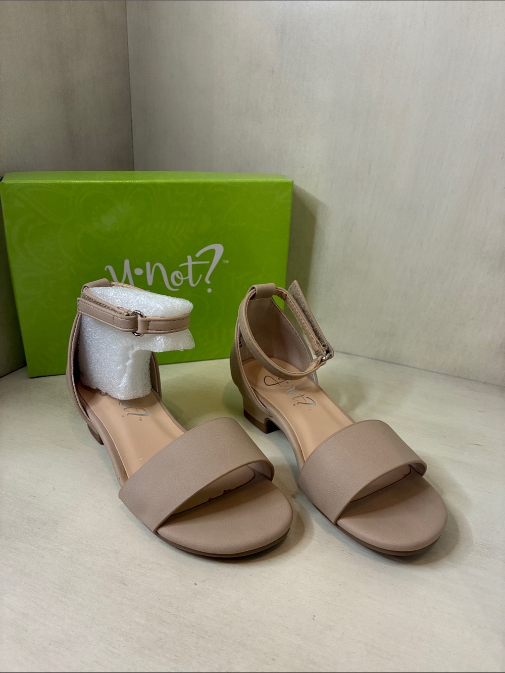 Toddler girl's Nude Ankle-Strap Low Heel Sandals - never worn, still in box